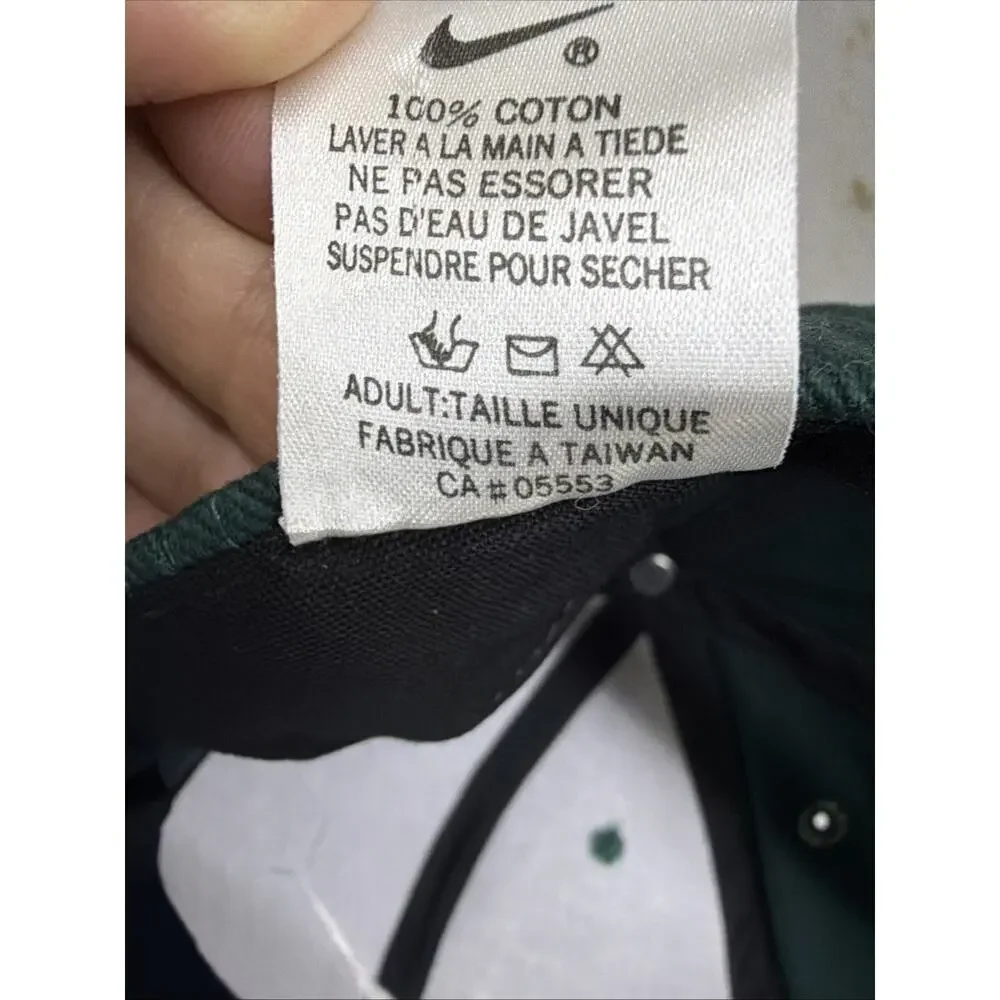 Vintage Nike Hat Cap Green Center Swoosh Snap Back White Tag F5-01-04-CCH #56323